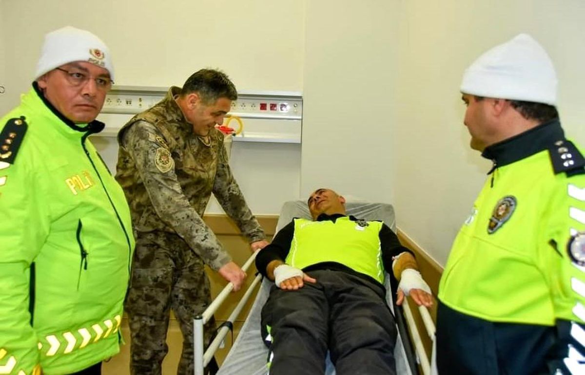 Kayseri\'de Polis Aracıyla Kaza: 1 Yaralı