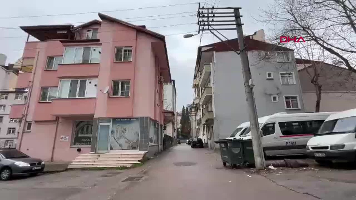 İzmit\'te Sokağa Bırakılan 25 Günlük Bebek Bulundu