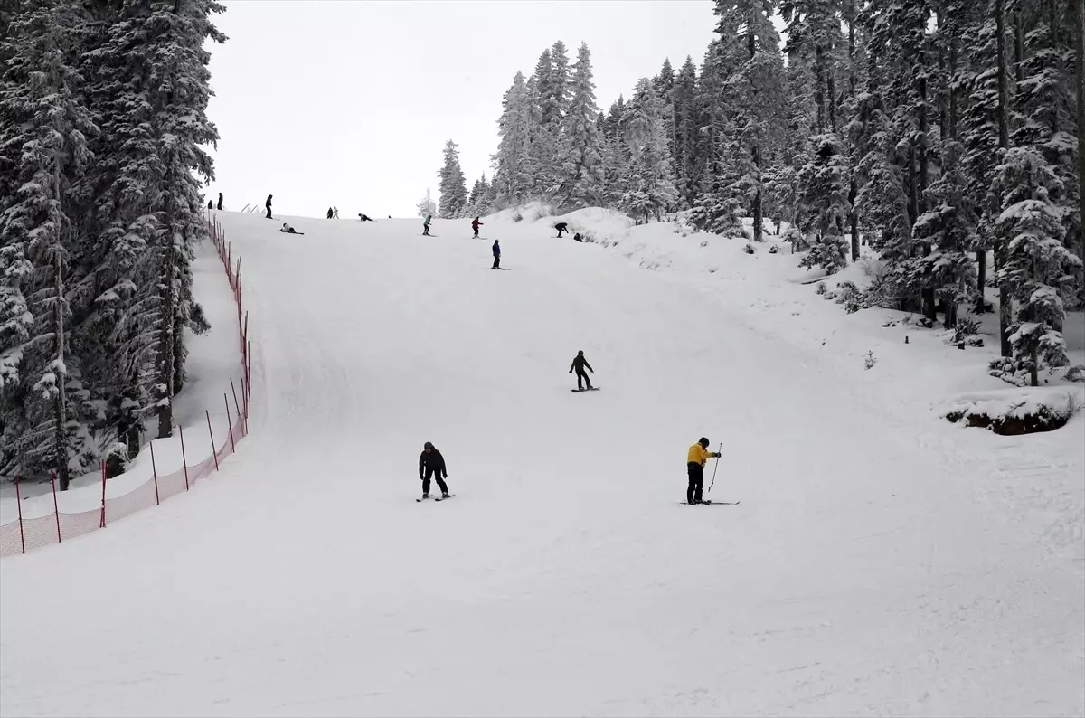 Ilgaz Dağı Kayak Merkezi Sezonu Açtı