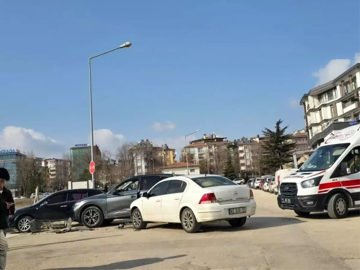 Elazığ\'da Trafik Kazası: 1 Yaralı