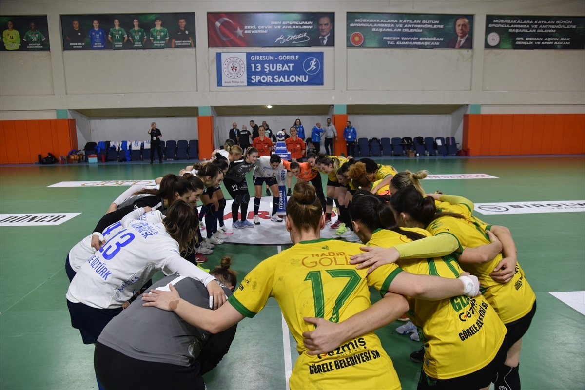 Yalıkavakspor, Görele\'yi 30-27 yendi