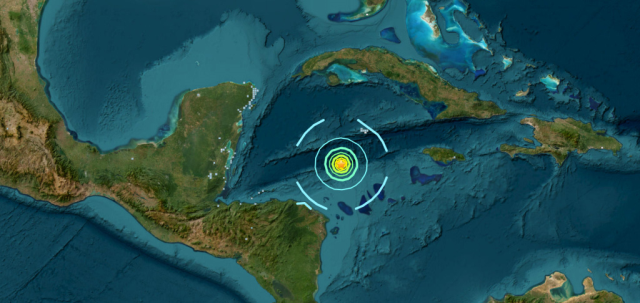 Karayipler'de 7.6 büyüklüğünde deprem! 12 ülkeye tsunami uyarısı