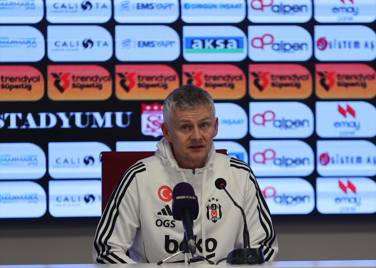 Beşiktaş, Sivasspor\'u 2-0 Mağlup Etti