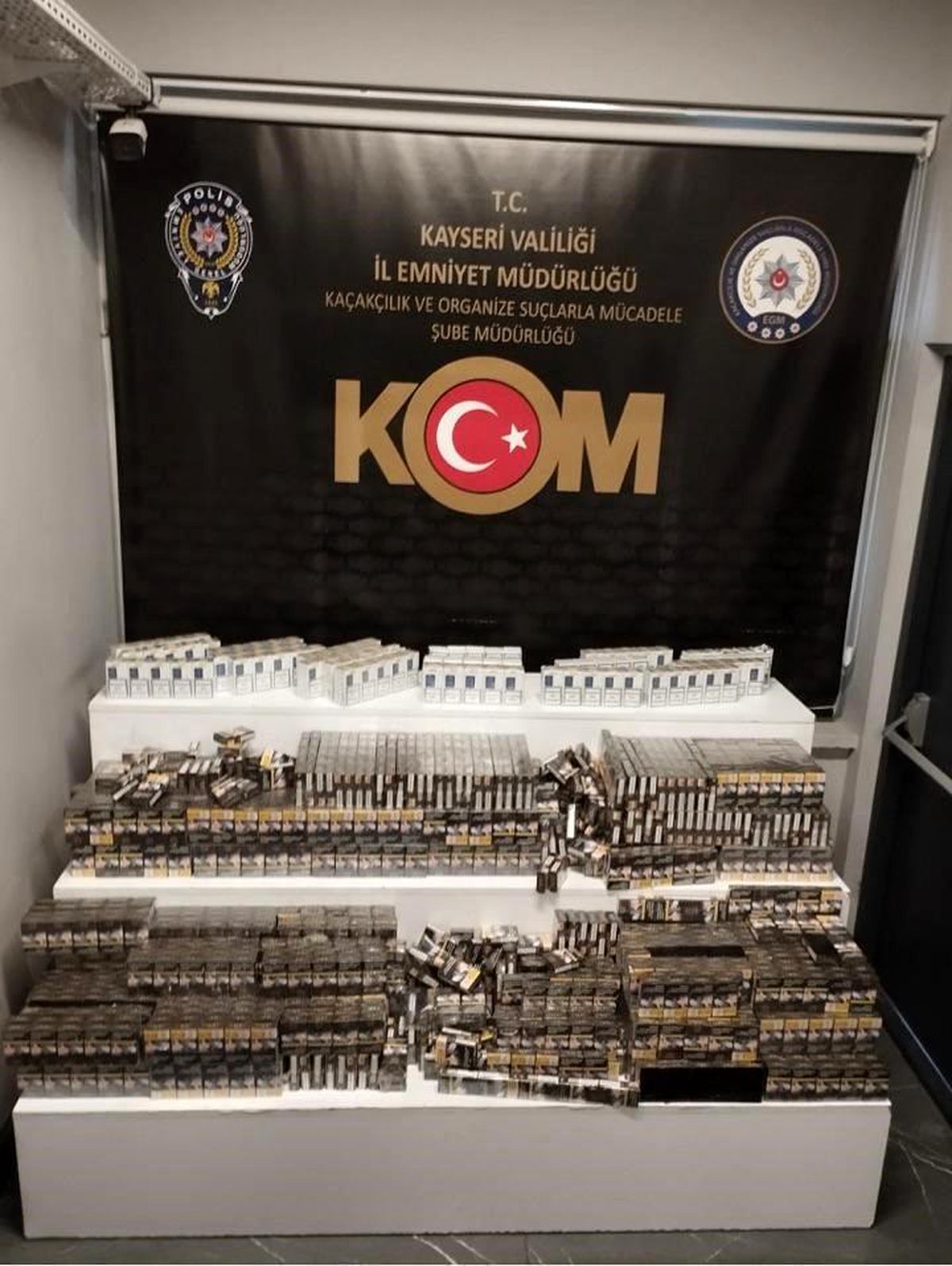Kayseri\'de 2.200 Paket Kaçak Sigara Ele Geçirildi