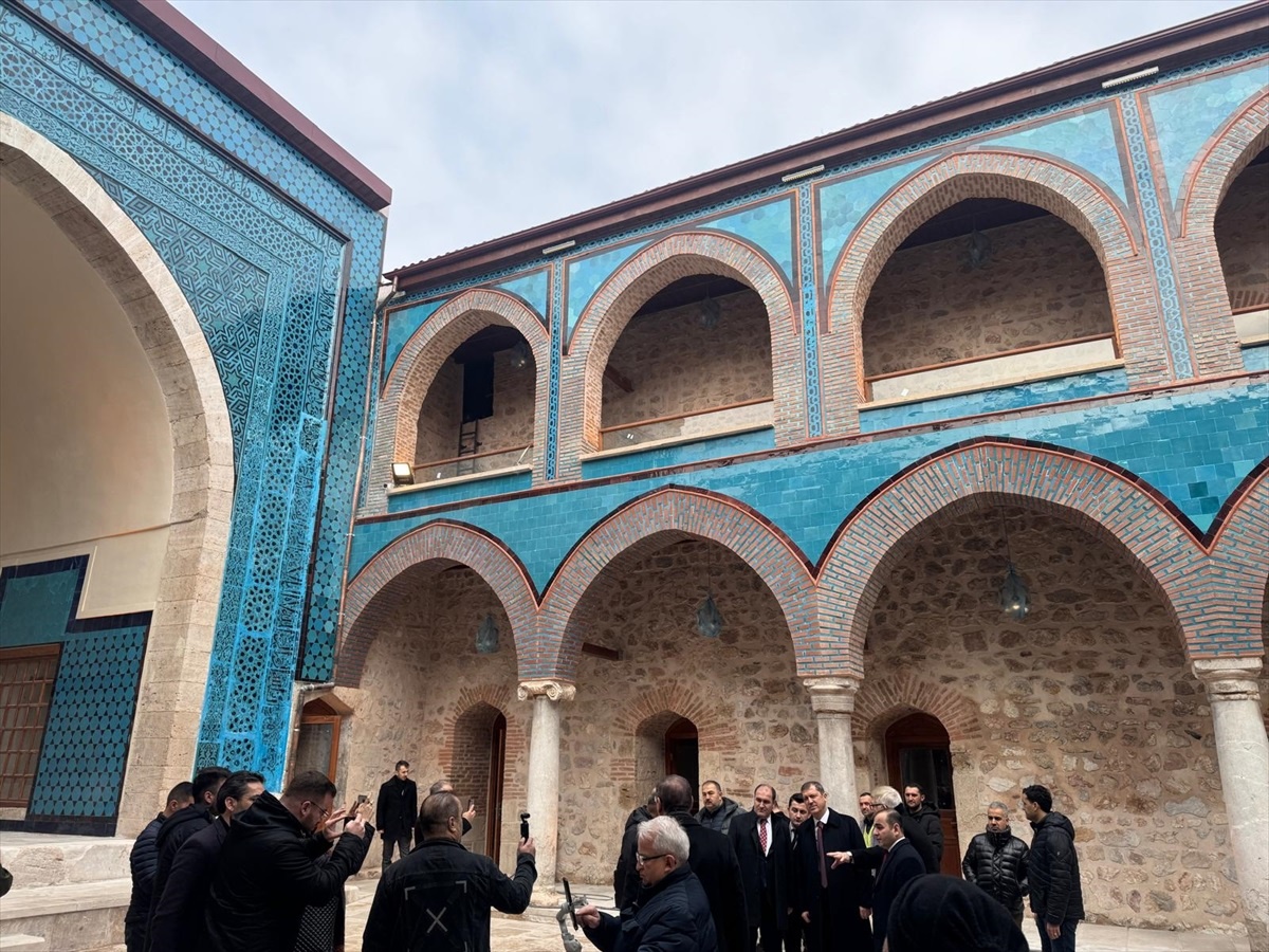 Gökmedrese Restorasyonu Devam Ediyor