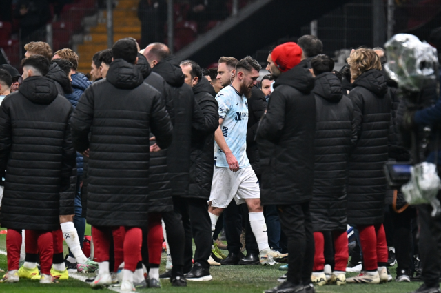 Dünyaya rezil olduk! Galatasaray-Adana Demirspor maçı Avrupa basınında