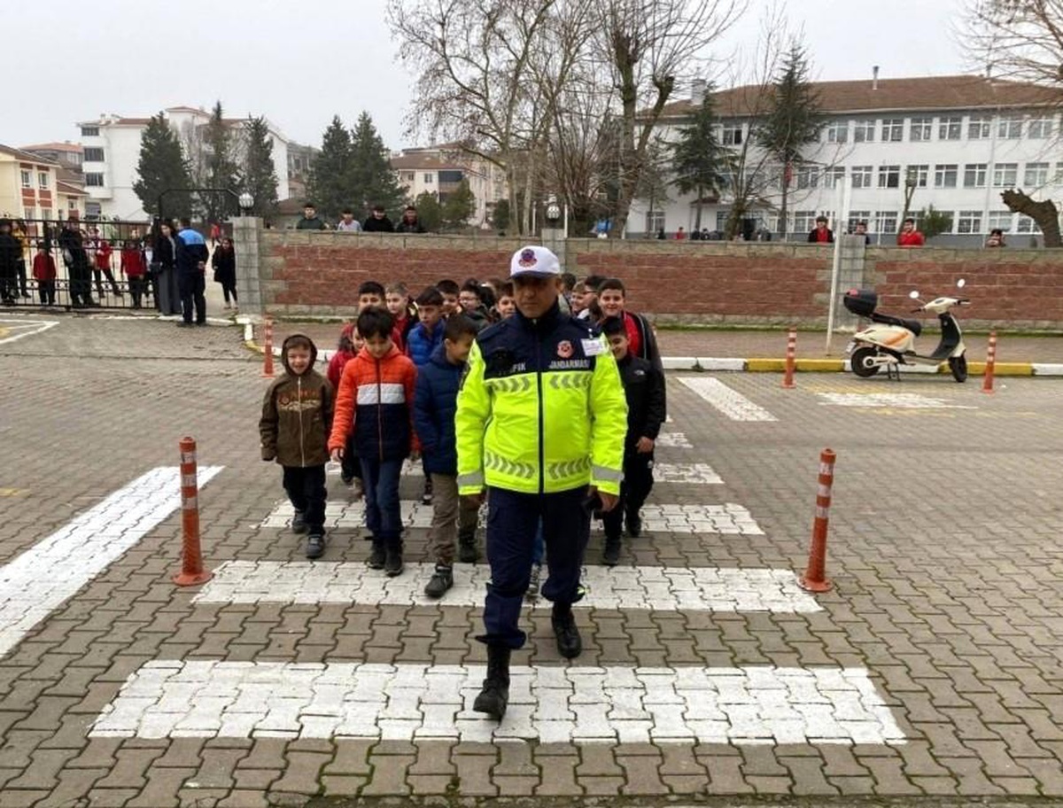Kırklareli\'nde Yaya Önceliği Denetimi
