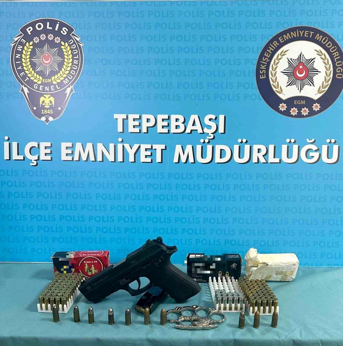 Eskişehir\'de Silah Operasyonu