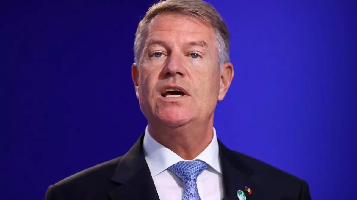 Romanya Cumhurbaşkanı Klaus Iohannis İstifa Etti