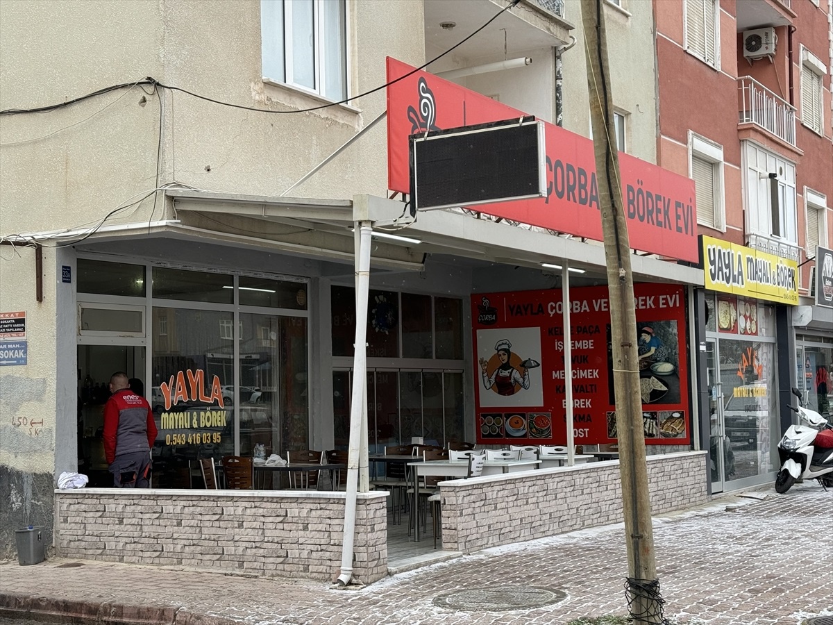 Karaman\'da doğal gazdan zehirlenen 4 kişi tedavi altına alındı