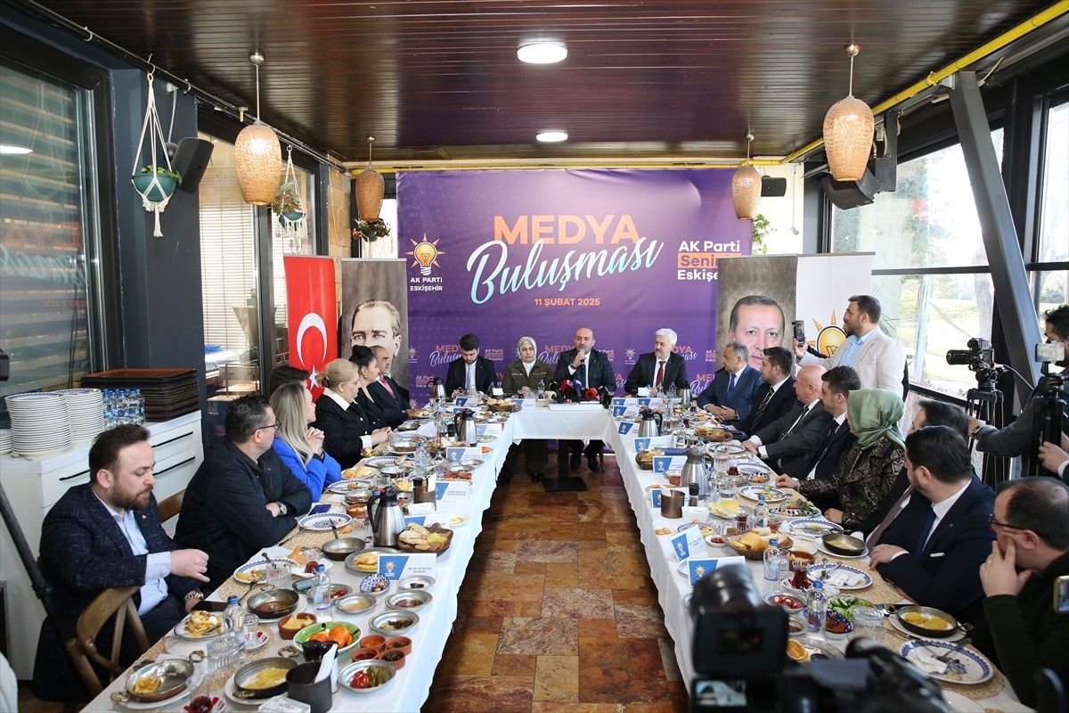 Albayrak\'tan Yerel Yönetim Eleştirisi