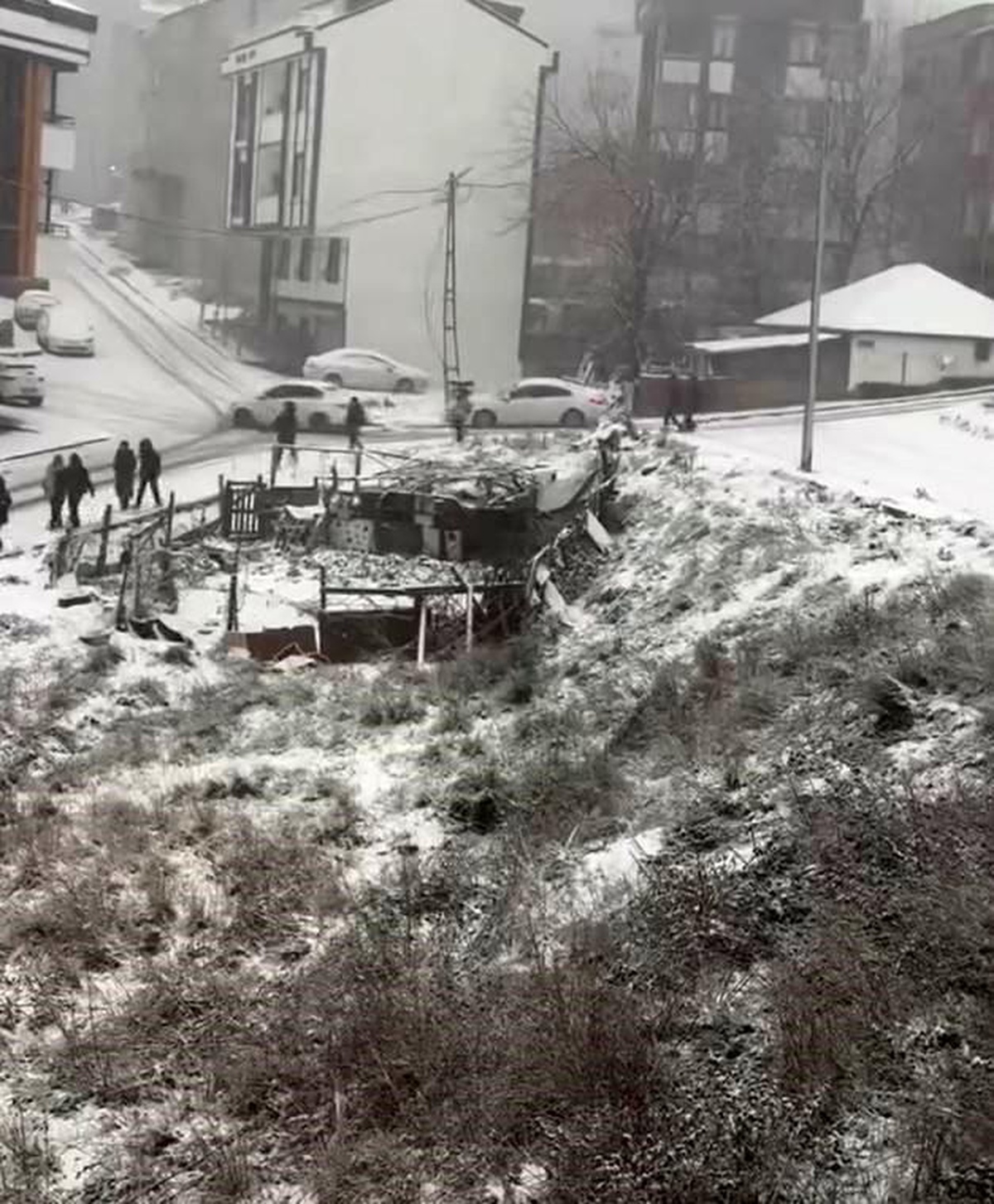 Arnavutköy\'de Kar Yağışı Kazası