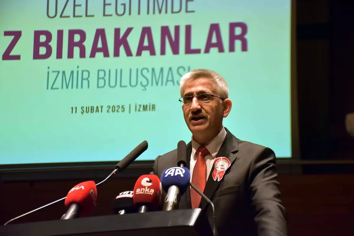 Özel Eğitimde İz Bırakanlar İzmir Buluşması Gerçekleşti