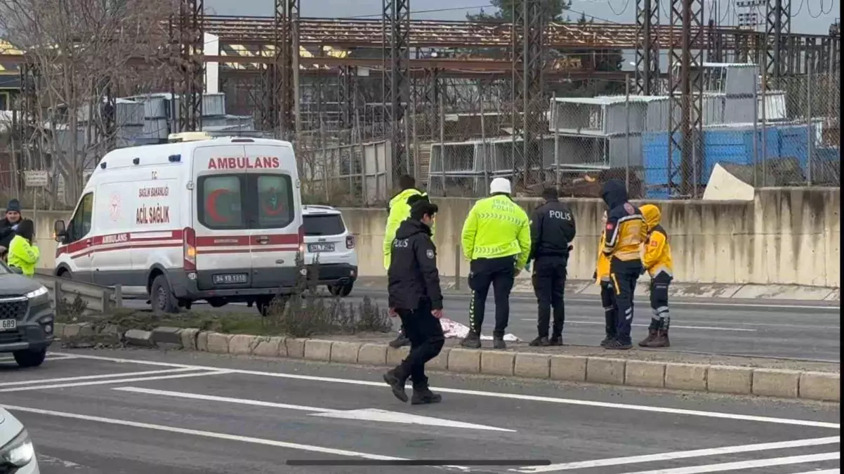 İstanbul\'da Tır Kazası: Sürücü Hayatını Kaybetti