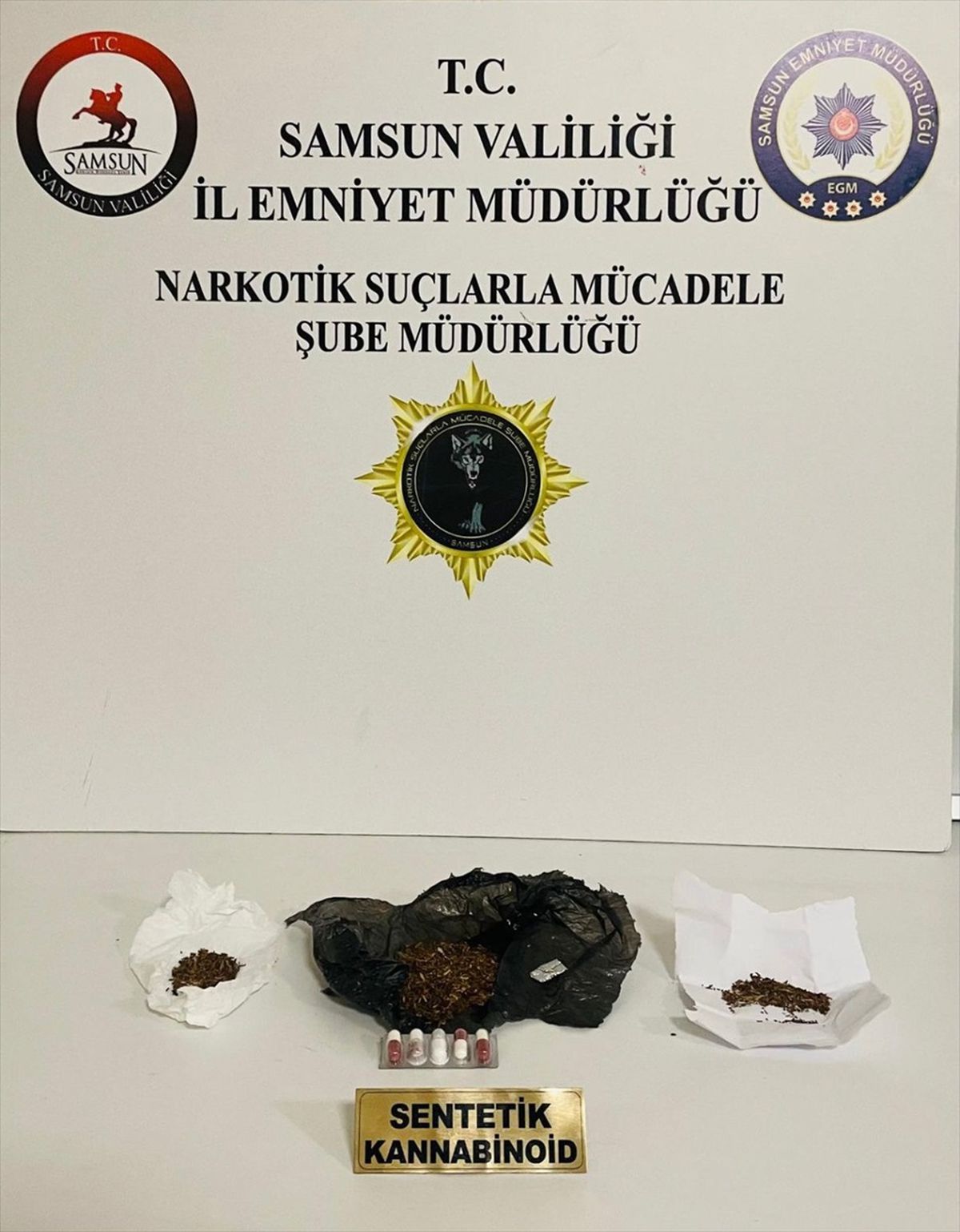 Atakum\'da Uyuşturucu Operasyonu: 4 Gözaltı