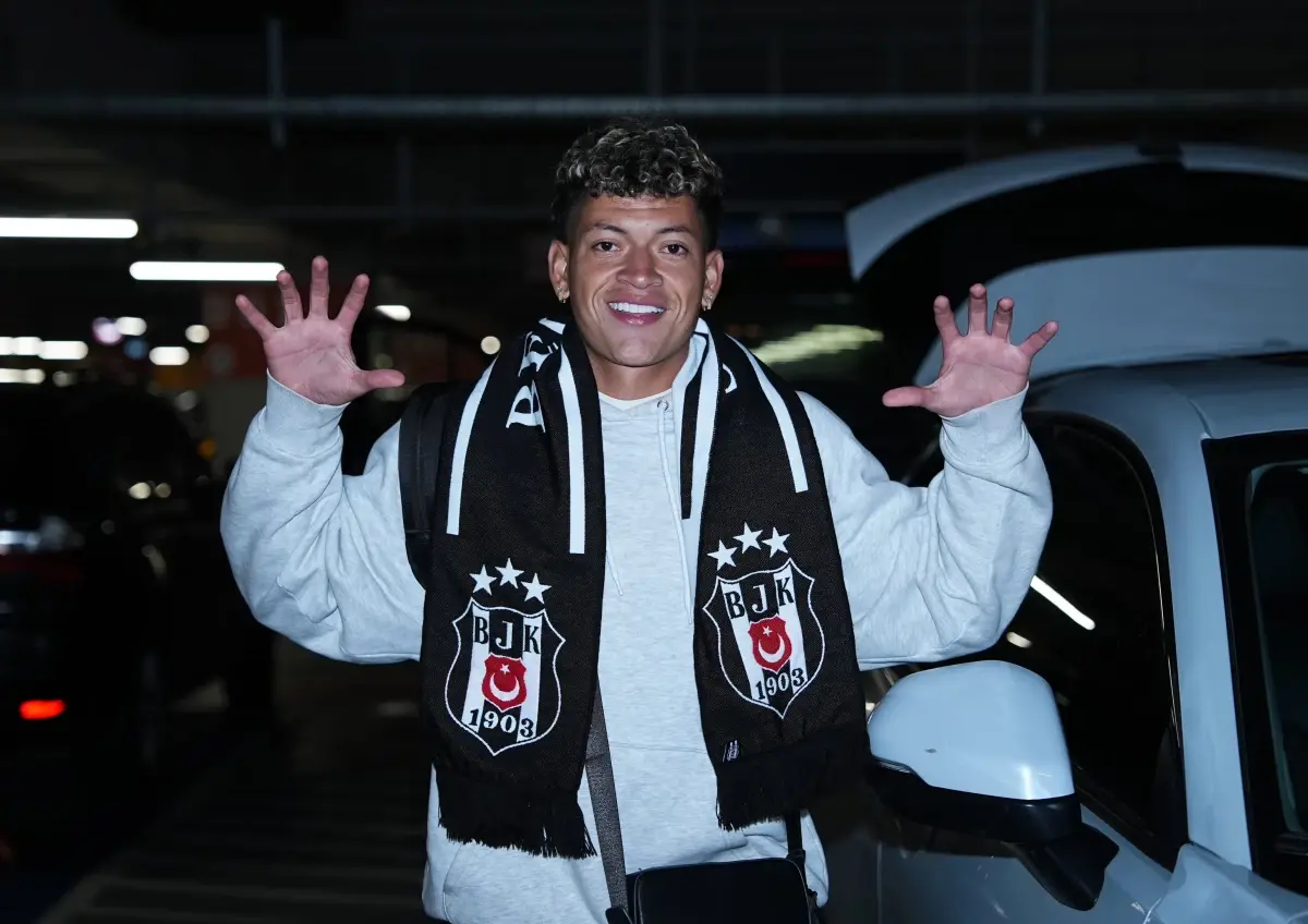 Beşiktaş, Elan Ricardo ile Anlaşma Sağladı