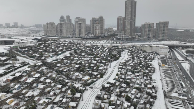 Meteoroloji saat verdi: İstanbul'da asıl kar yağışı 18.00'de başlayacak