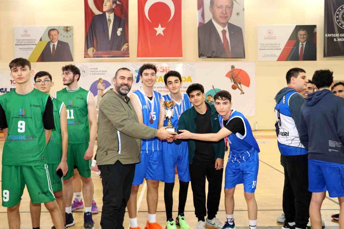 3x3 Basketbol Genç Erkekler A Birinciliği Tamamlandı