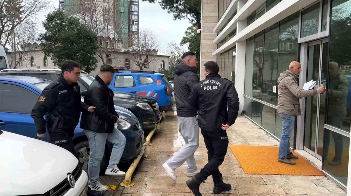 Samsun\'da Uyuşturucu Operasyonu: 4 Gözaltı