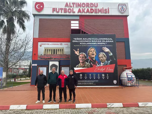 Türk futbolunda devrim: Galatasaray ve Fenerbahçe'den tarihi anlaşma