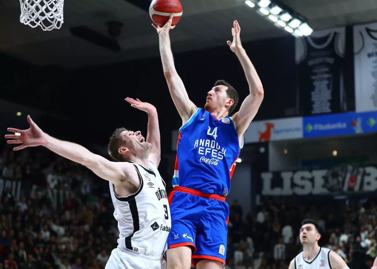 Beşiktaş, Anadolu Efes\'i 85-80 Yenerek Dörtlü Finale Yükseldi