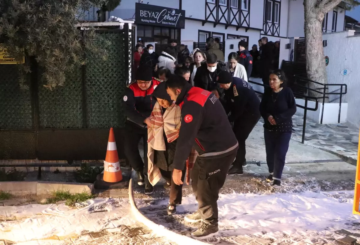 Pamukkale\'de Özel Engelli Bakım Merkezinde Yangın