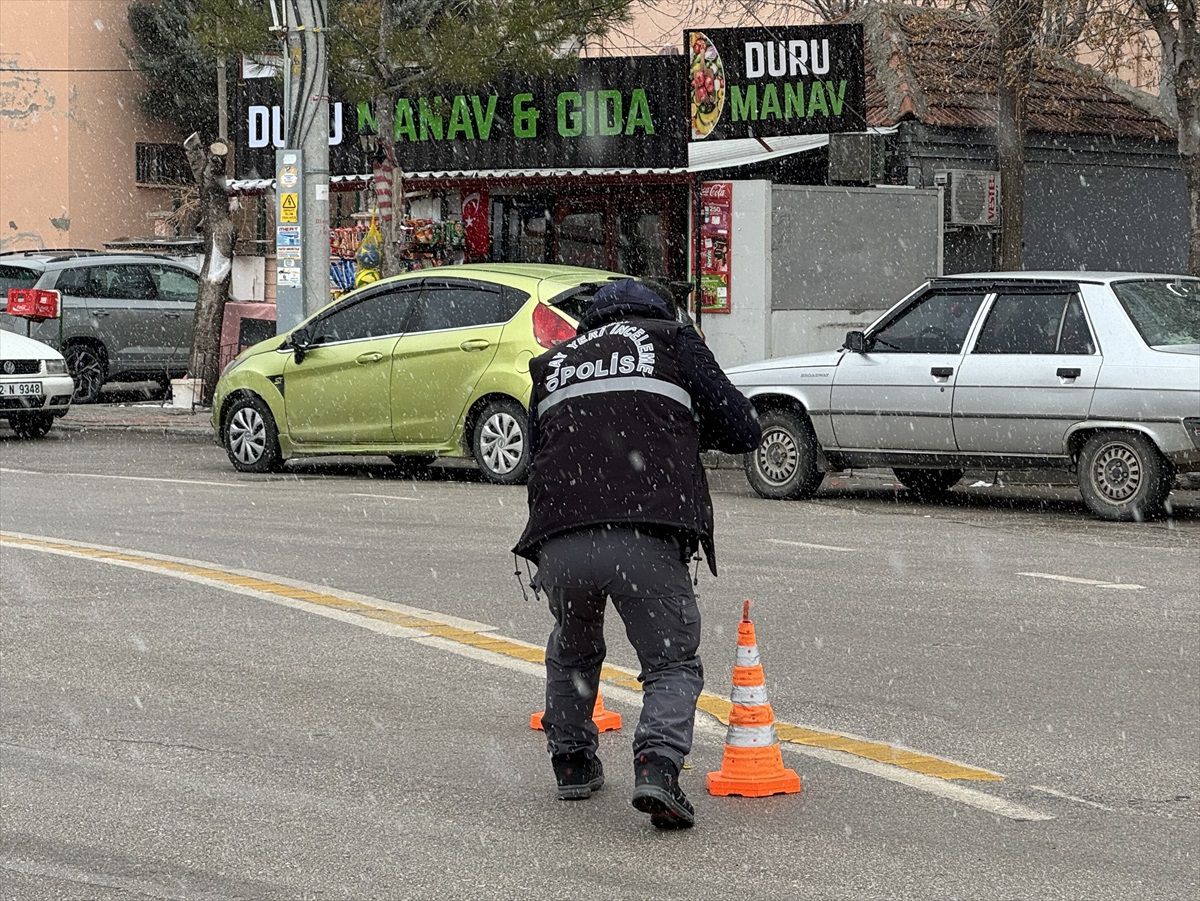 Karaman\'da Silahlı Kavga: Güvenlik Kamerasında