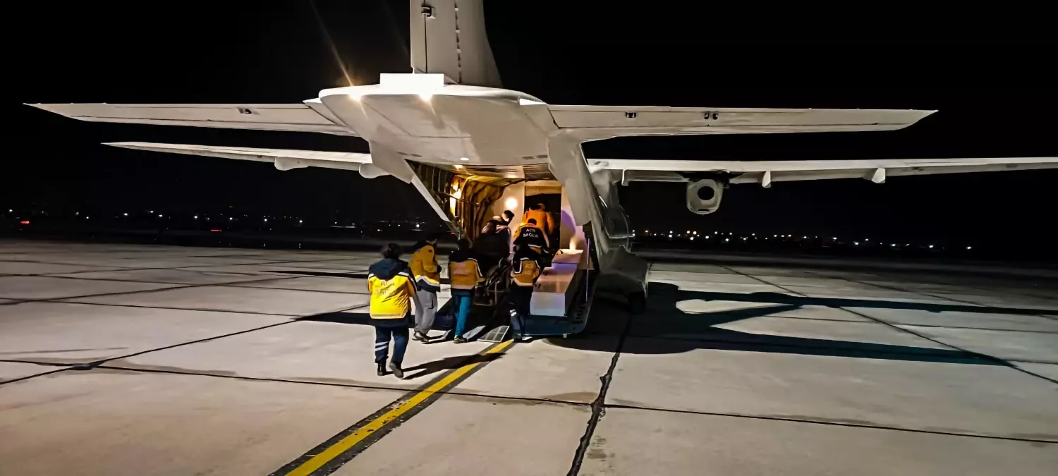 Hava Kuvvetleri Ambulans Uçağı ile Kalp Hastası Erzurum\'dan Ankara\'ya Ulaştırıldı