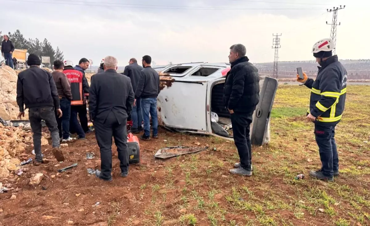 Şanlıurfa\'da Trafik Kazası: İki Sürücü Yaralandı