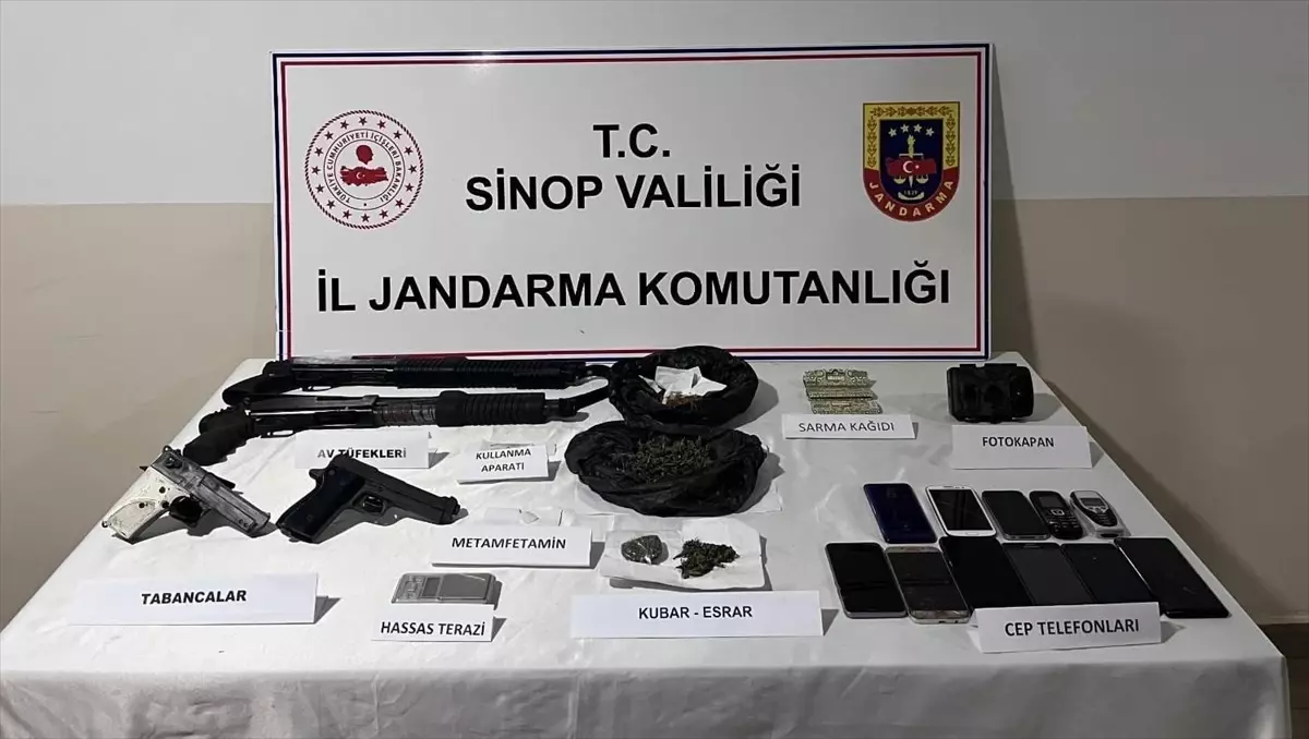 Sinop\'ta Uyuşturucu Operasyonu: 2 Gözaltı