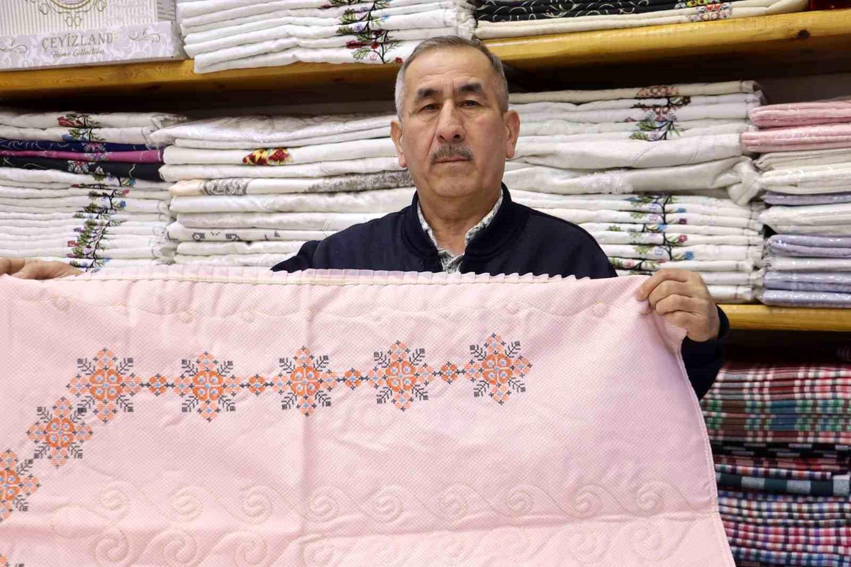 Emekli İmamdan Çeyizcilik Dersi