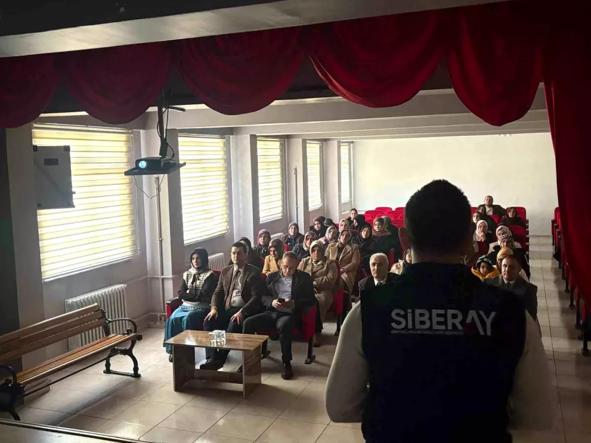 Ağrı\'da Siber Suçlar Semineri Düzenlendi