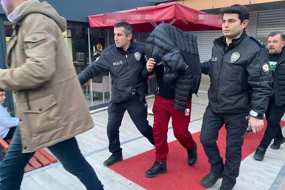 Poligonda kafasına silah dayayıp intihara kalkıştı