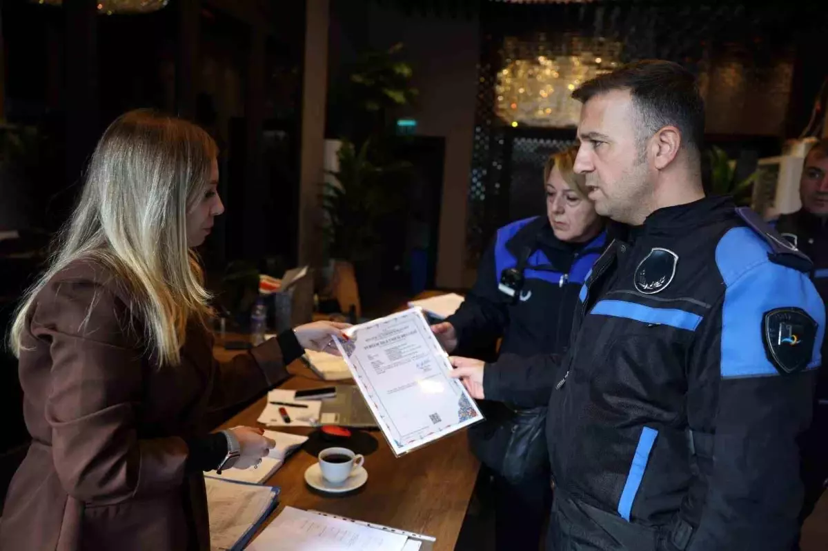 Bayraklı Belediyesi Zabıta Ekipleri Otel Denetimlerini Sıklaştırdı