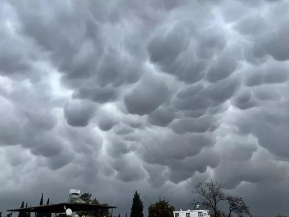 Hatay\'da Mammatus bulutları görüldü