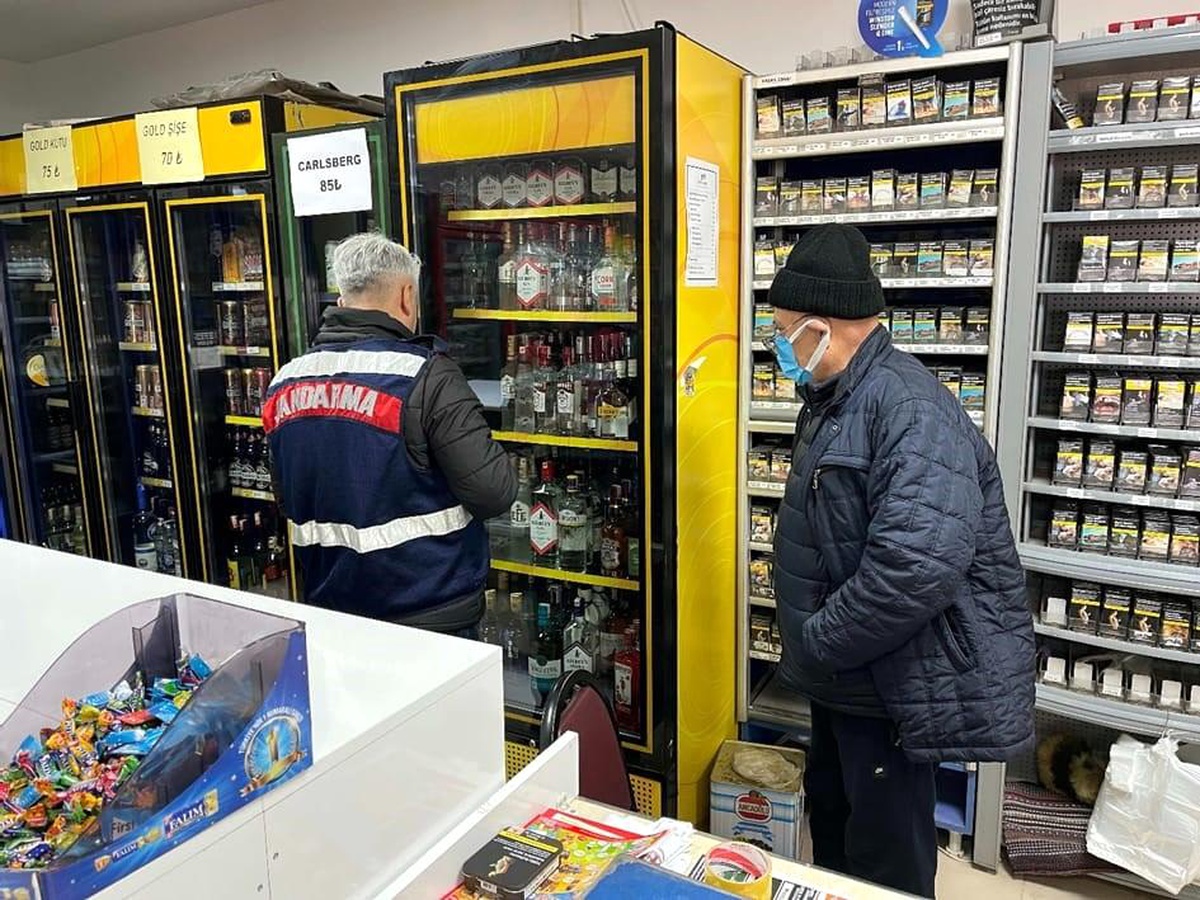Eskişehir\'de Kaçak Alkol Operasyonu