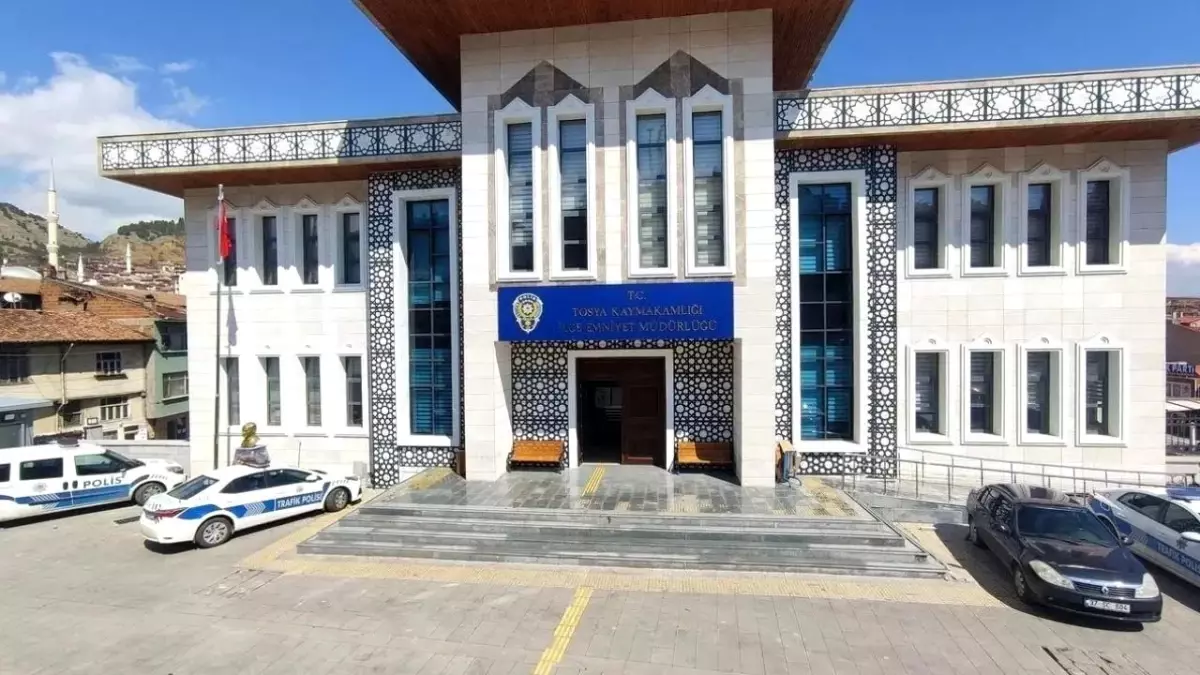 Tosya\'da Aranan 4 Şahıs Gözaltına Alındı