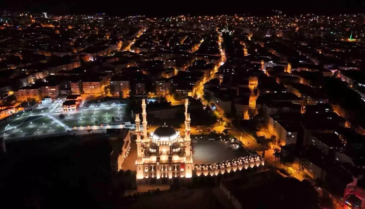 Kırıkkale\'de Berat Kandili Coşkusu