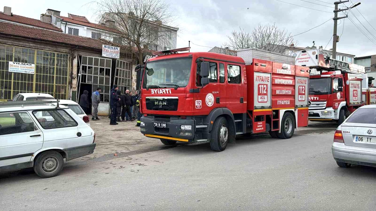 Eskişehir\'de Tüp Patladı, Yangın Kısa Sürede Söndürüldü