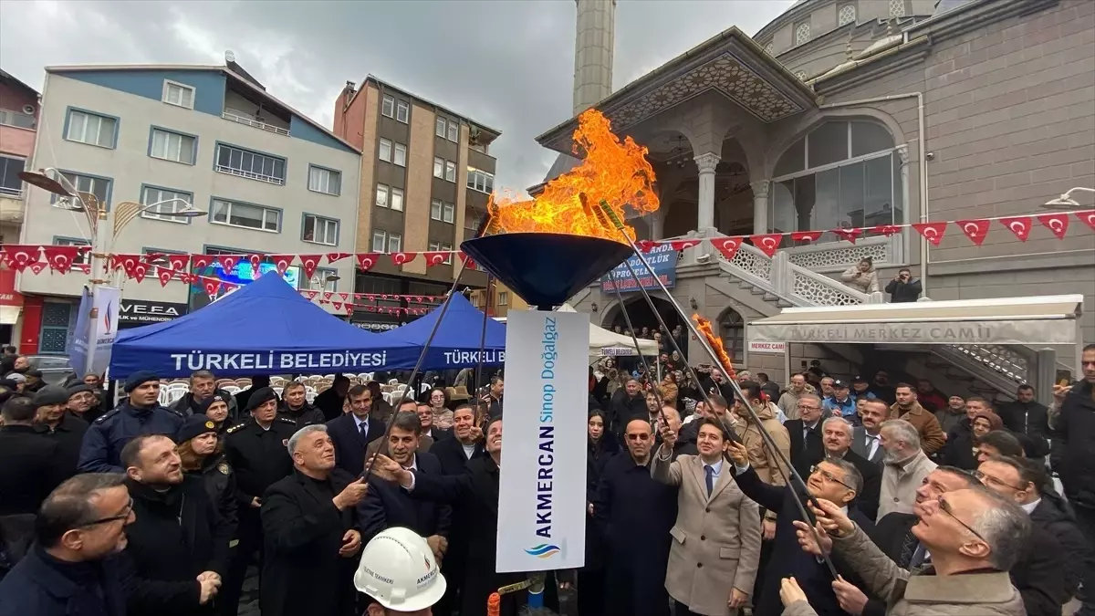 Sinop\'un Türkeli ilçesinde konutlara ilk doğal gaz verildi