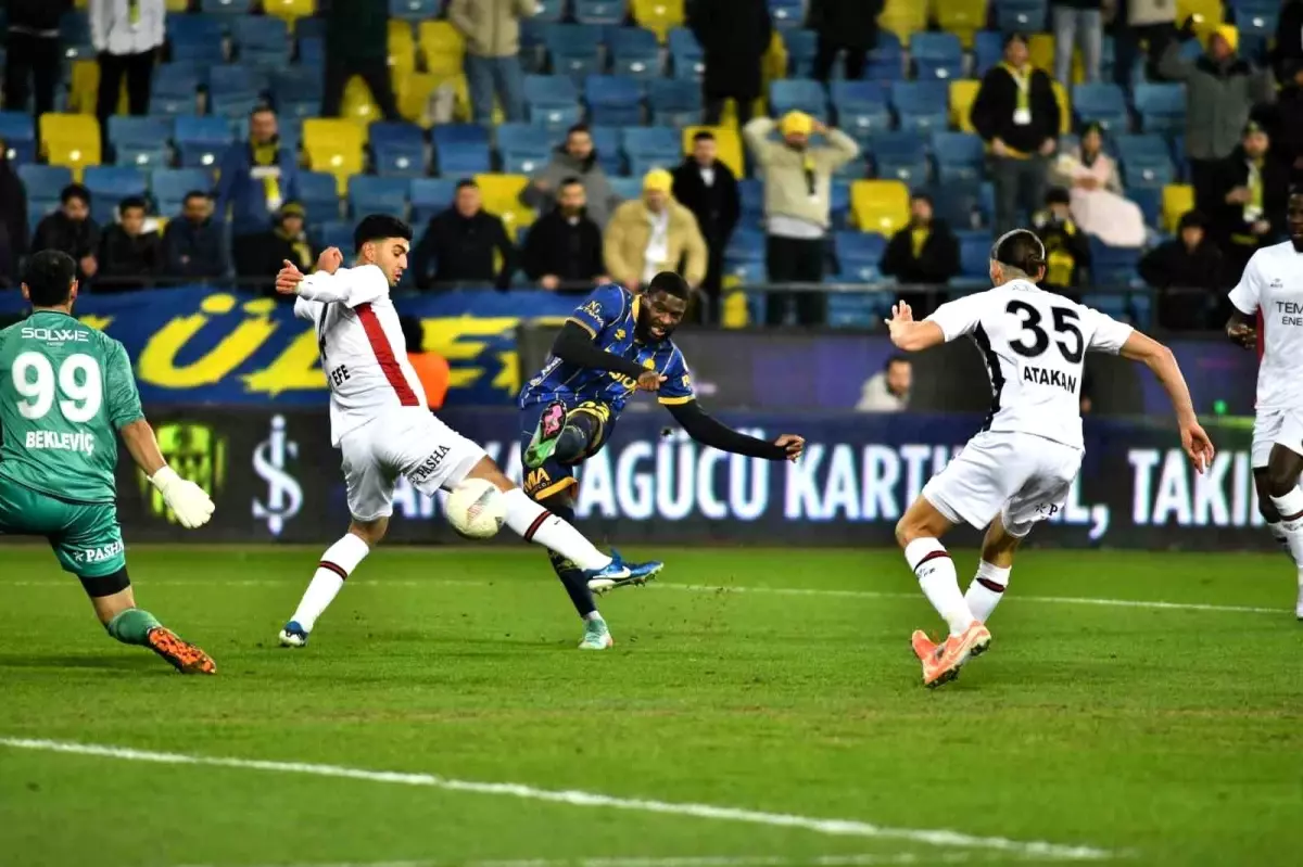 Ankaragücü, Karagümrük\'e 1-0 Kaybetti