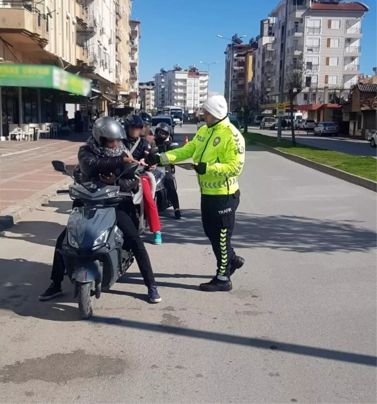 Antalya\'da Geniş Denetim: Motosiklet Hırsızlıklarına Darbe