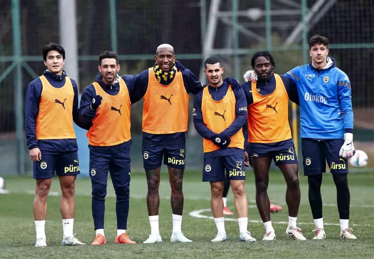 Fenerbahçe Kasımpaşa Maçına Hazırlanıyor