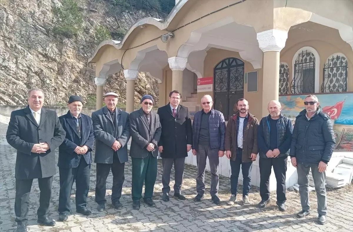 Kaymakam Çeçen Hacılı Köyü\'nü Ziyaret Etti