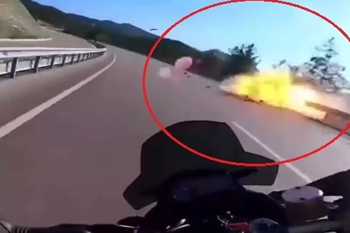 Polis memurunun hayatını kaybettiği motosiklet kazası kask kamerasında