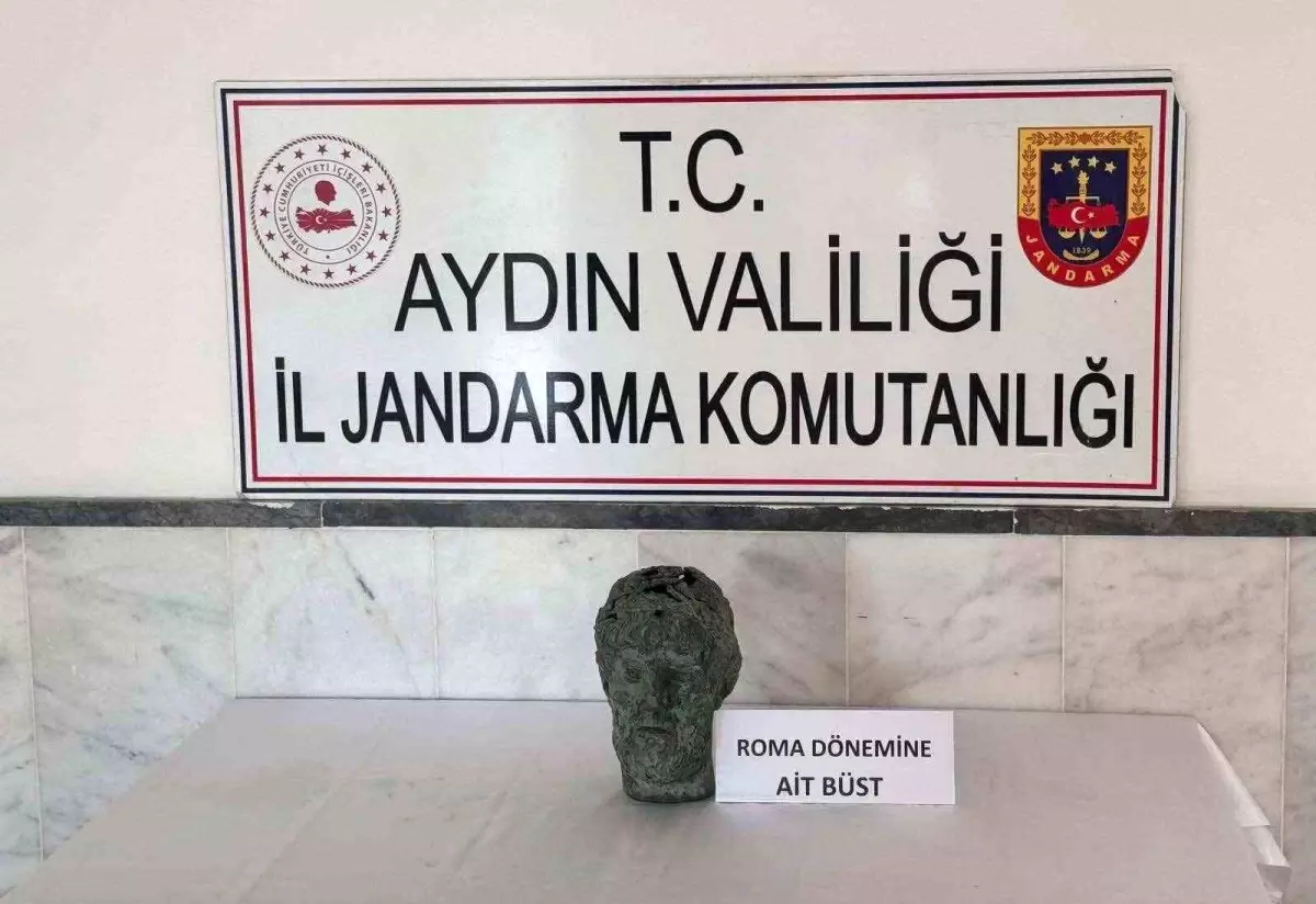 Tarihi Eser Kaçakçıları Yakalandı