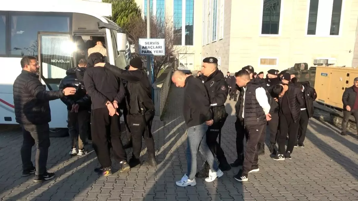 Samsun\'da Suç Örgütü Operasyonu: 37 Gözaltı