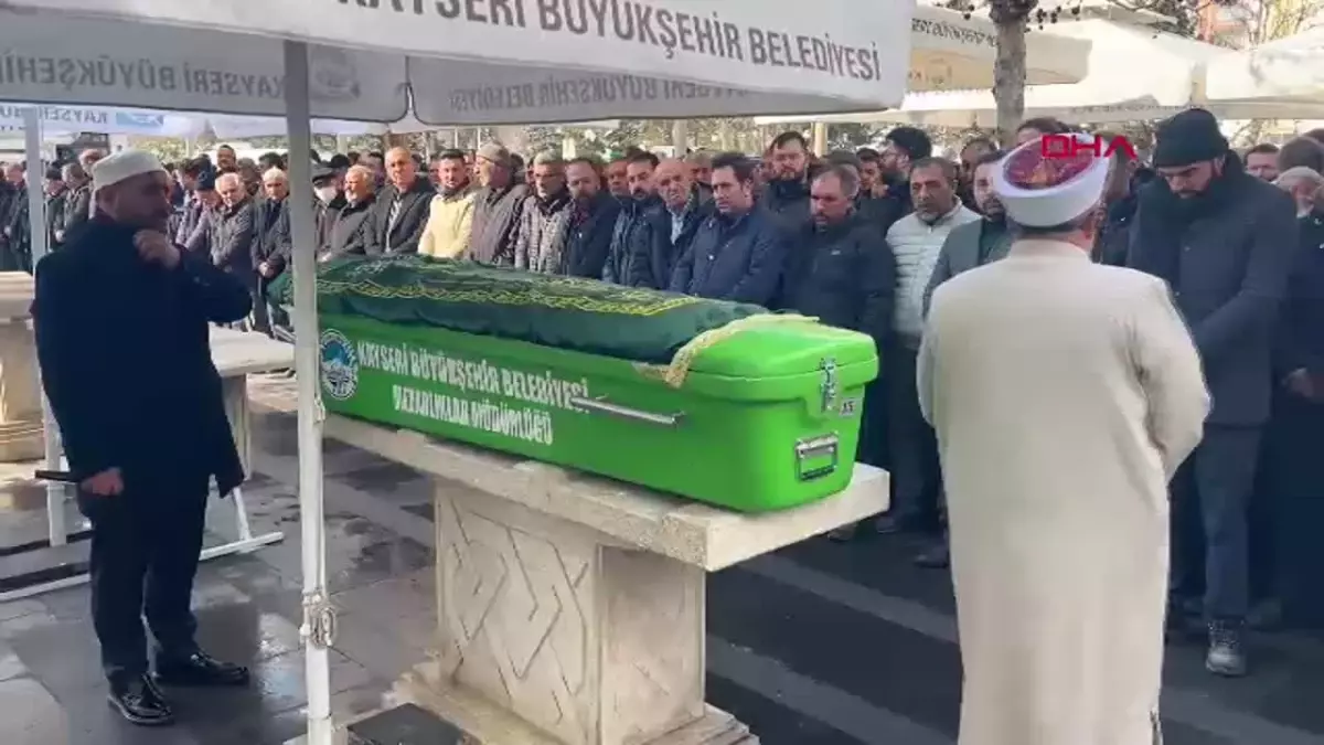 Dr. Ahmet Şimşek Kalp Krizi Sonucu Hayatını Kaybetti