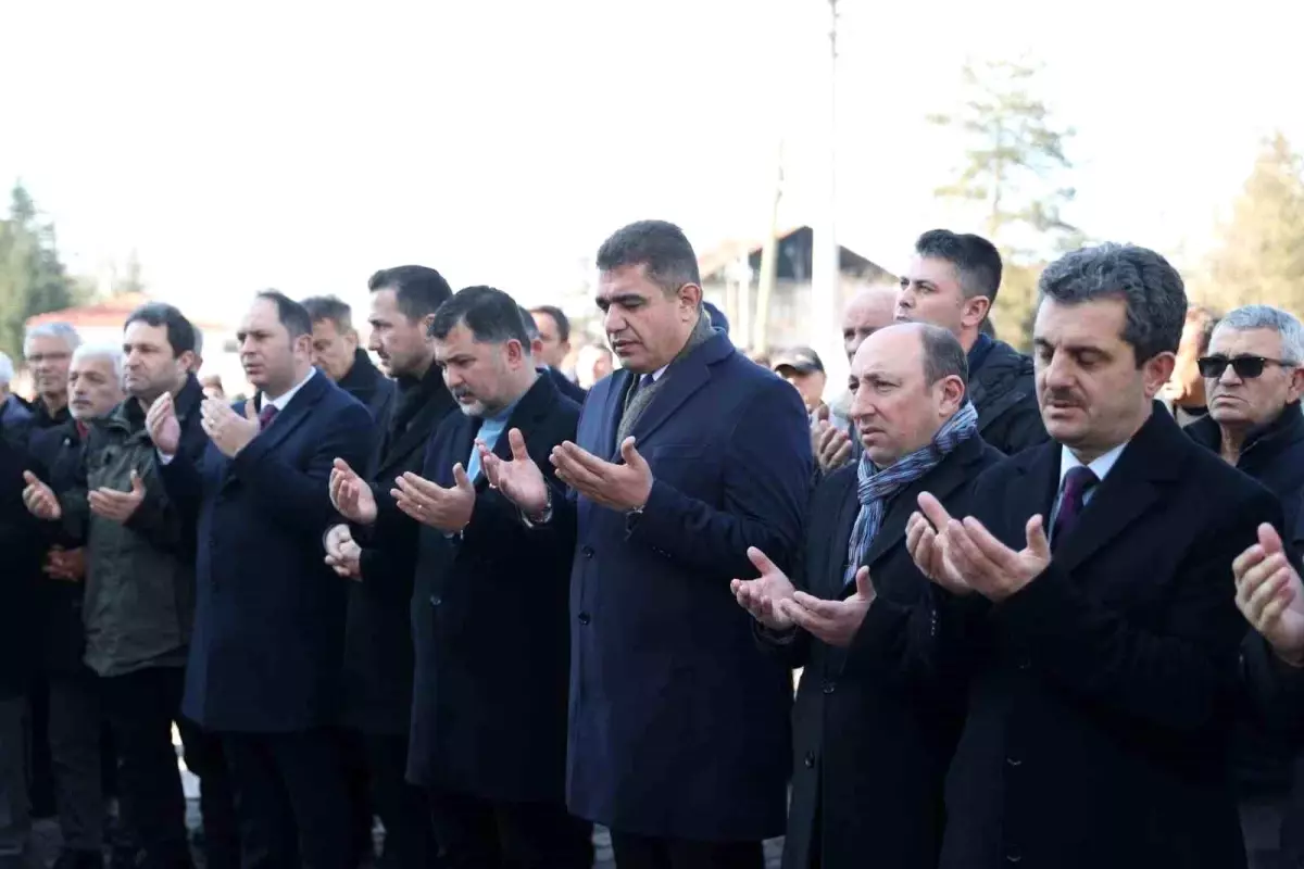 Yenikaraköy Cami Yeniden İbadete Açıldı