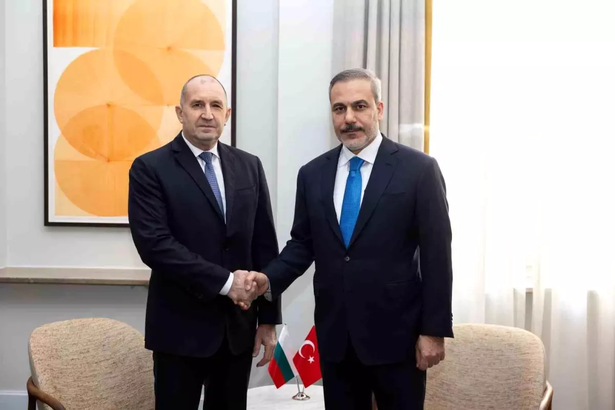 Fidan ve Radev Münih\'te Görüştü